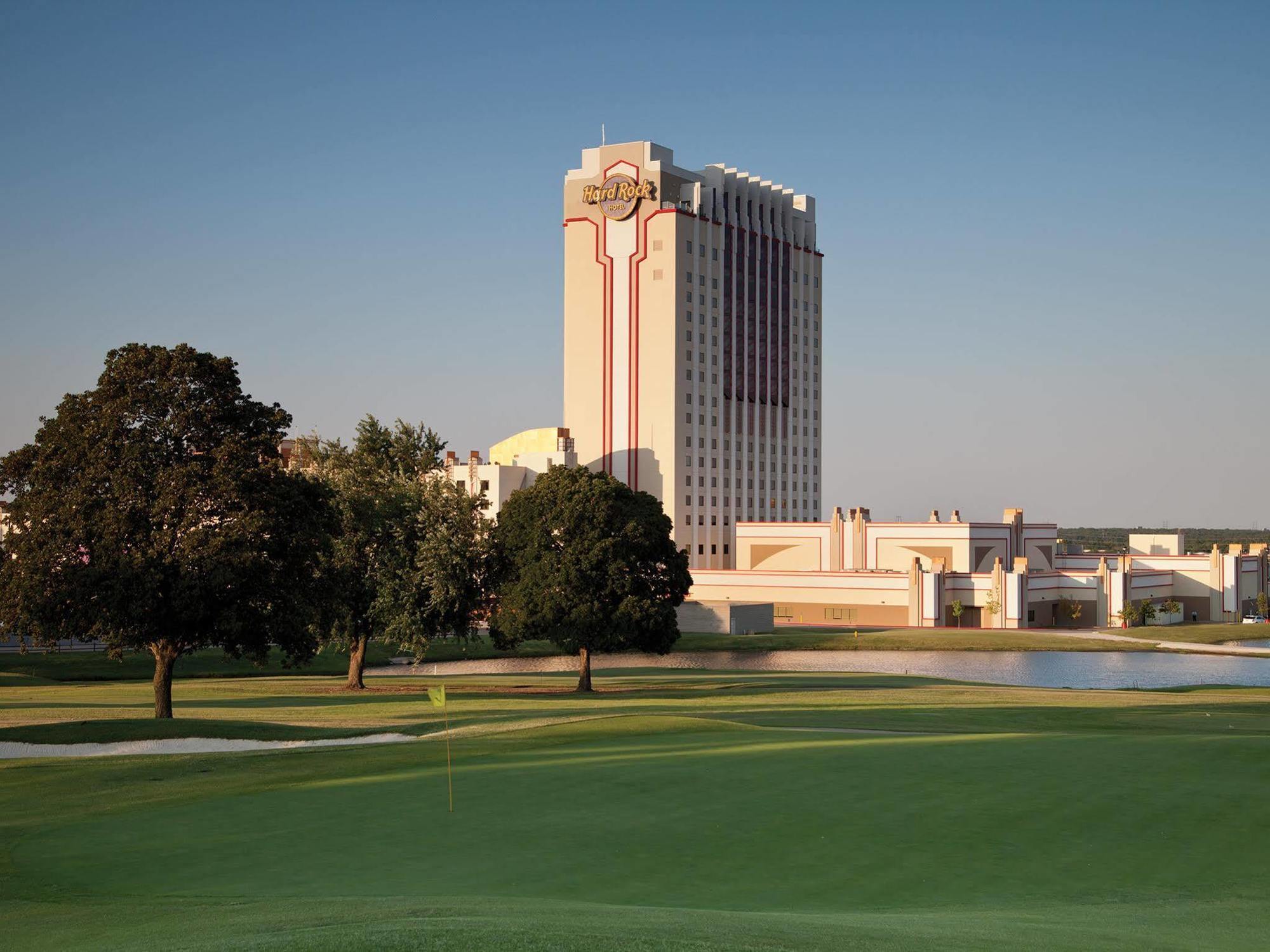 Hard Rock Hotel & Casino Tulsa Extérieur photo